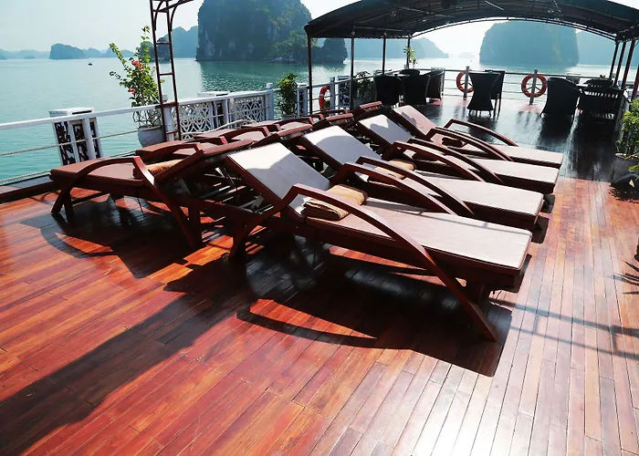 Renea Cruises 4*